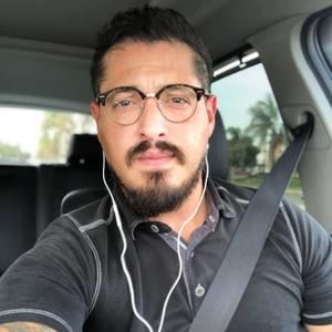 Meet your Posher, Eloy